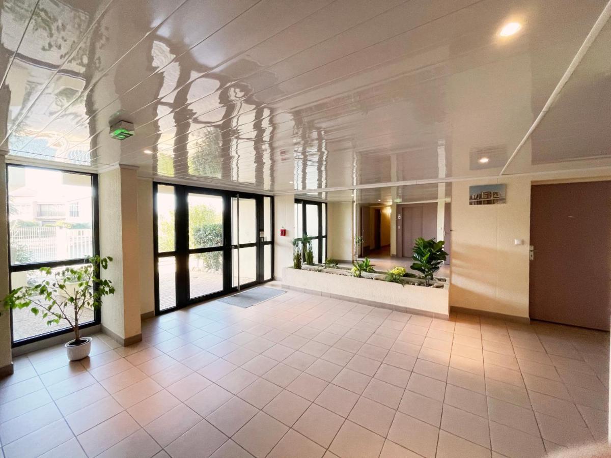 T2 Mezzanine Vue Avec Piscine Apartment *